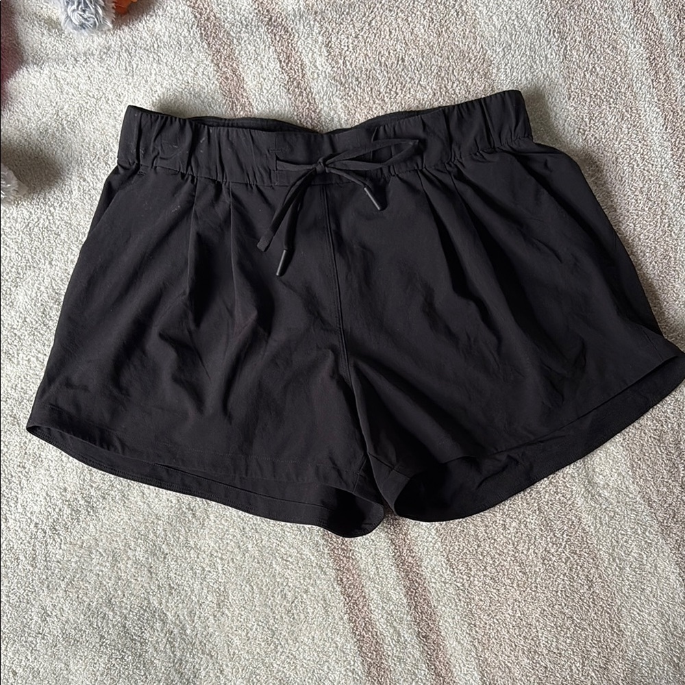 Lululemon Black Women's Shorts